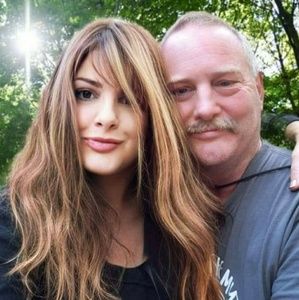 Meet your Posher, Regina